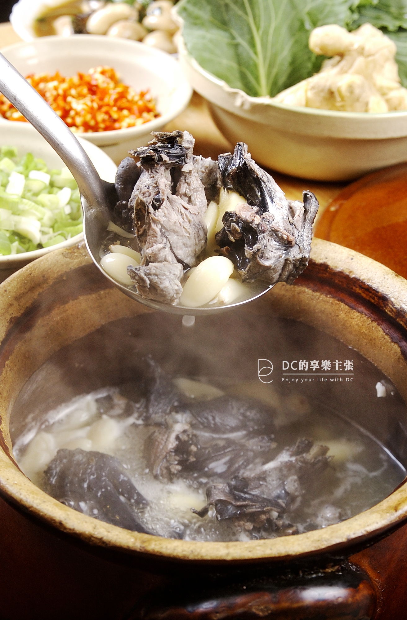 [食記] 台中 潮州羅燒酒雞 15種雞湯 價格實在